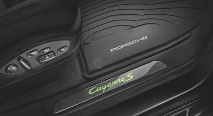 Picture of All-Weather Floor Mats Cayenne (E2) Black